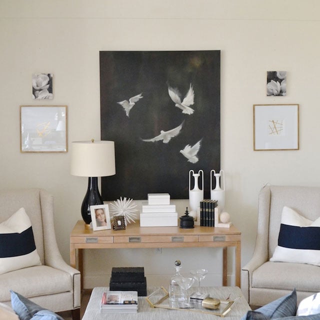 ruangan warna ivory