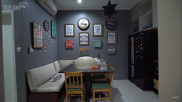 ruang makan Gilang Dirga