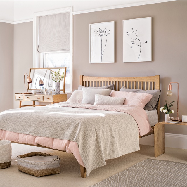 kamar tidur pink