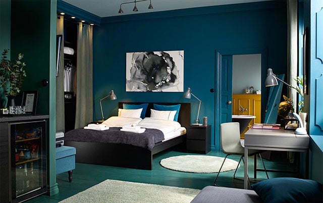 kamar tidur warna teal