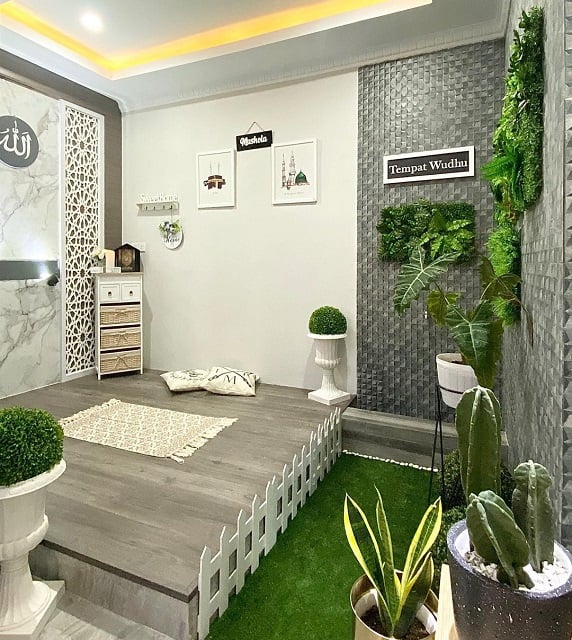 taman indoor kecil di musala