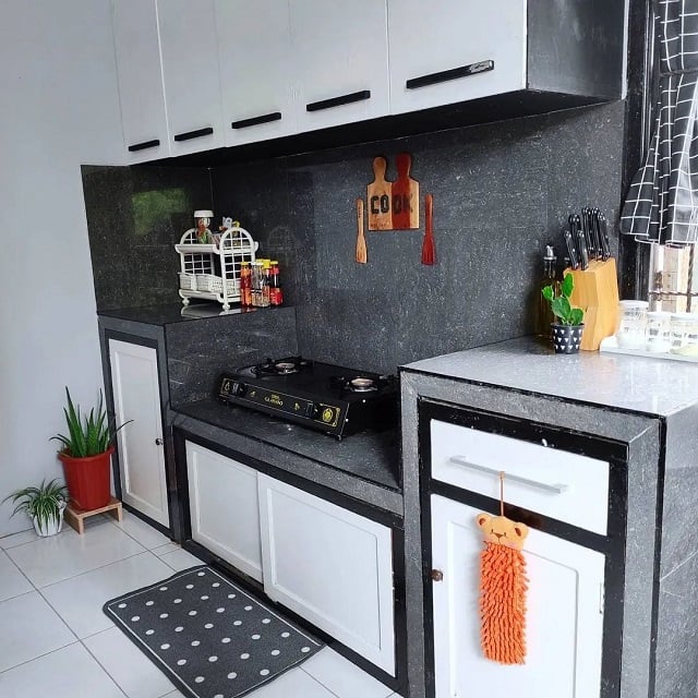 ide desain dapur hitam putih minimalis