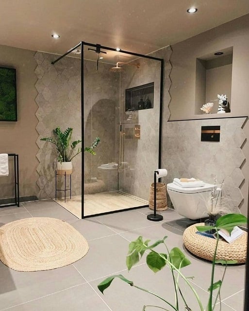 desain kamar mandi kaca yang asri