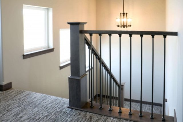 model railing tangga simpel