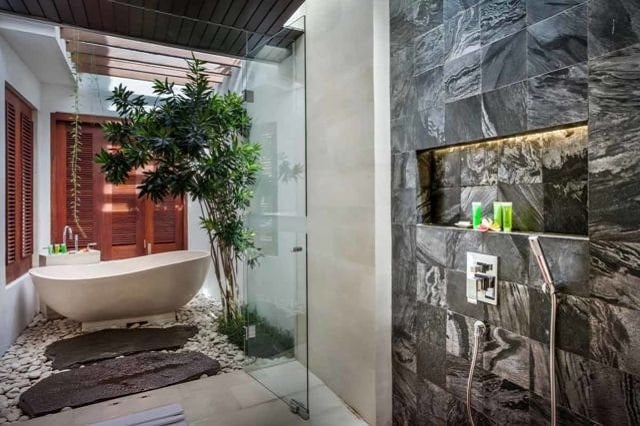 desain kamar mandi tanpa keramik khas vila