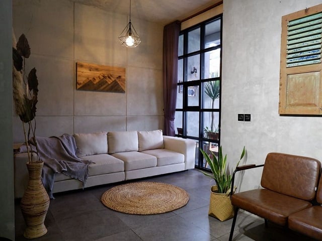 inspirasi dinding kaca di rumah