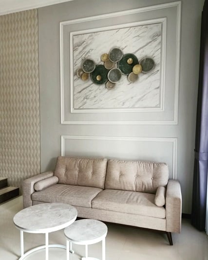 wall moulding ruang tamu