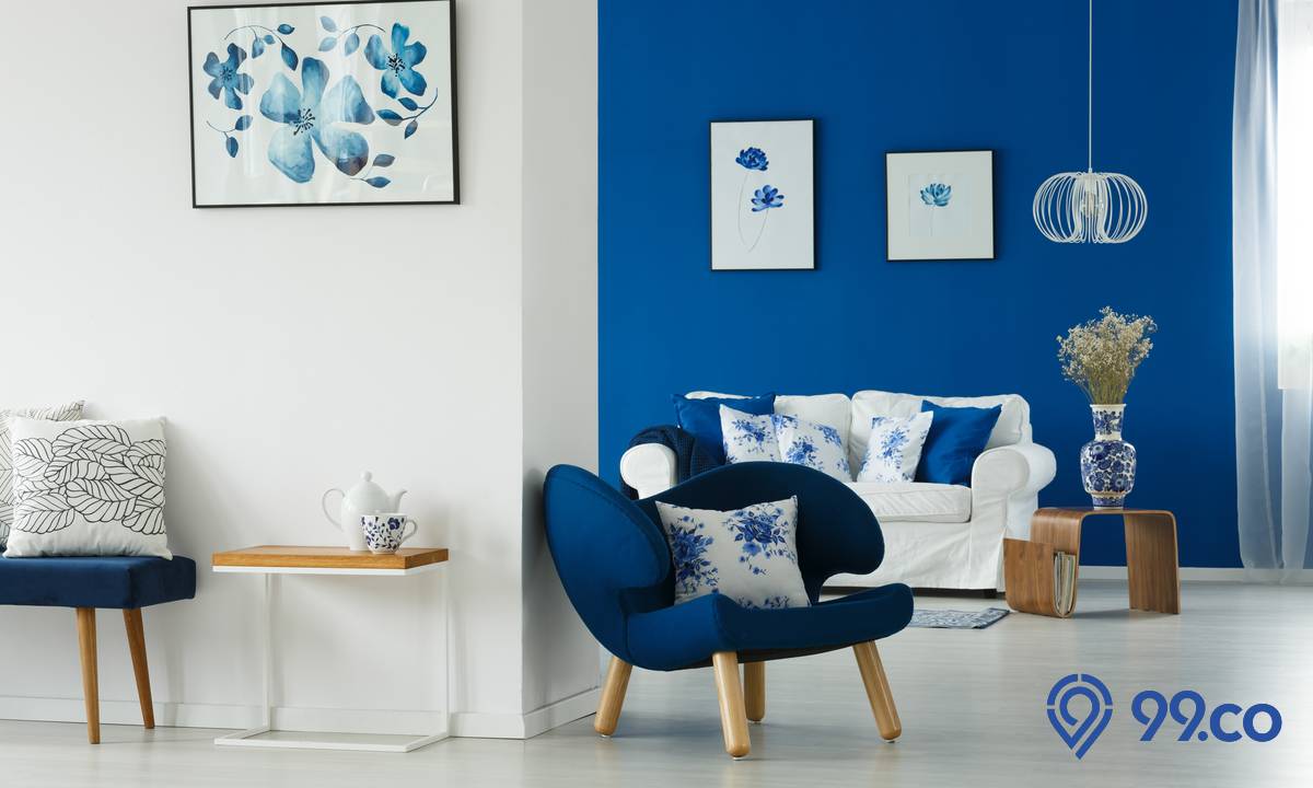 kombinasi cat rumah warna putih dan biru