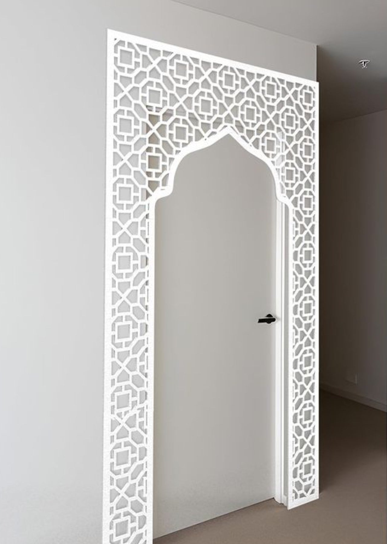 pintu mushola dalam rumah