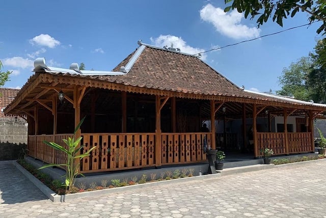 rumah menghadap utara