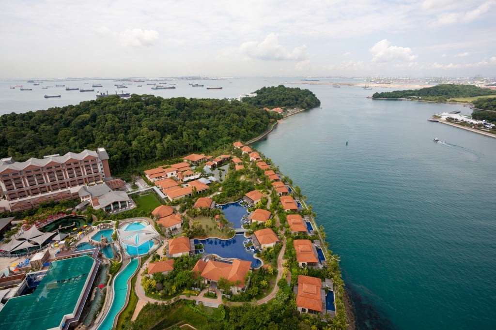 Billionaires take calculated risks in taking home loans for their properties