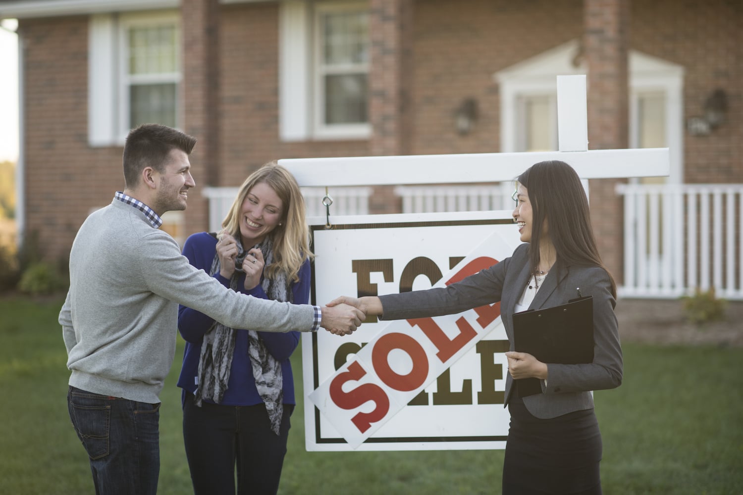 things to know about property agents - multiple property agents may not help sell your property faster