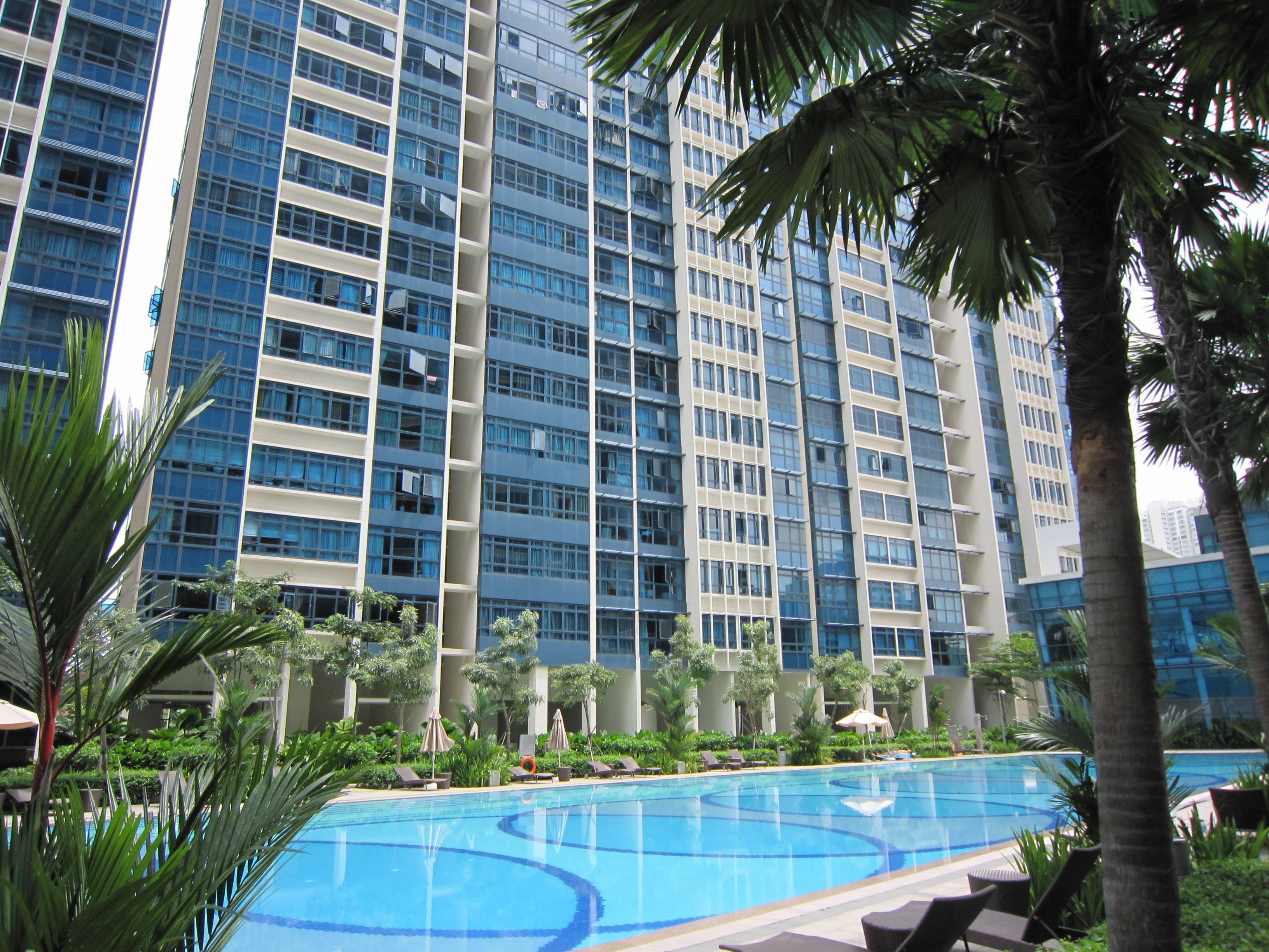 Completed in 2009, City Square Residences is a freehold development near Serangoon Road. It also has a bowling alley as one of its condo facilities!