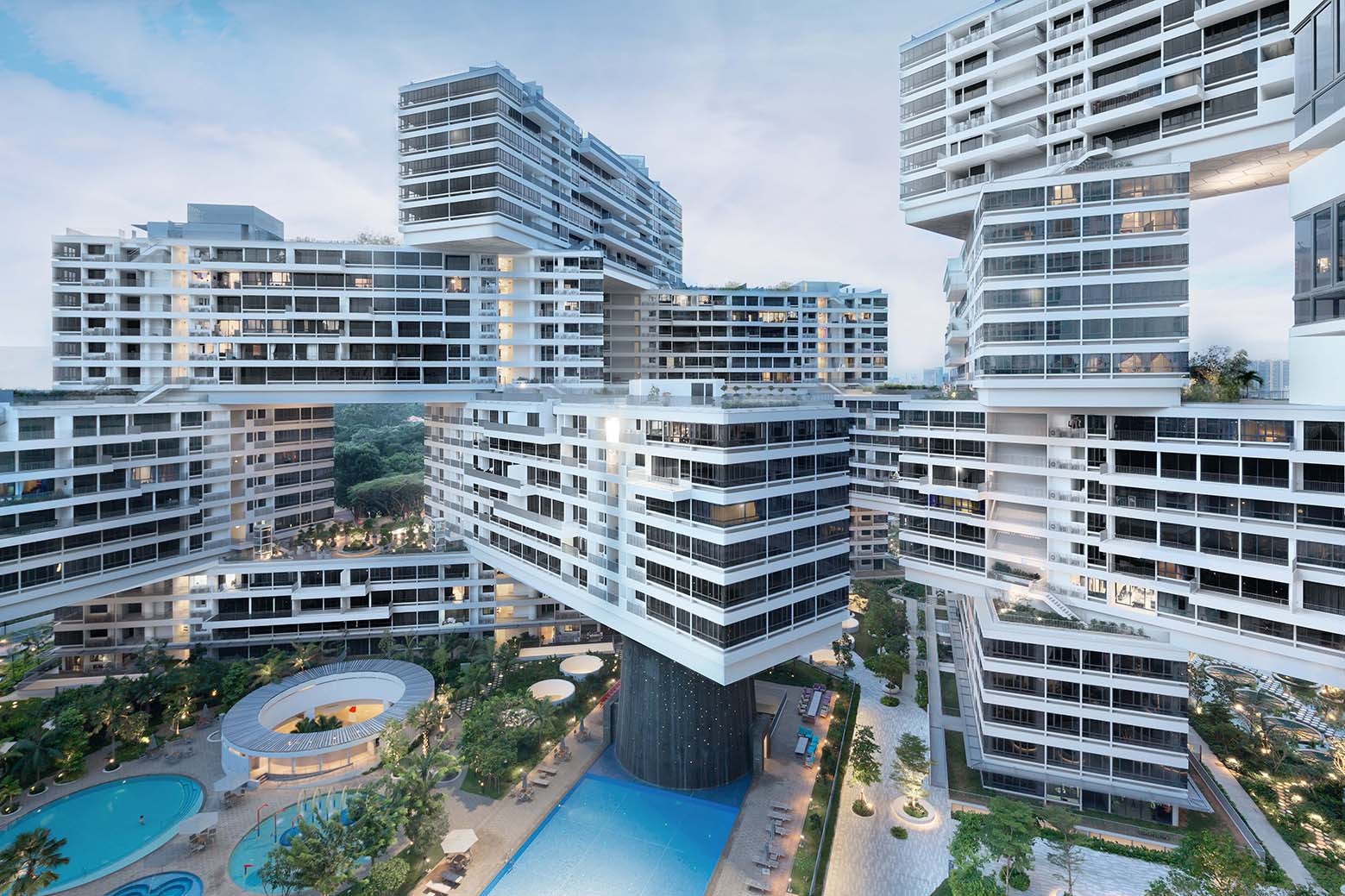 The Interlace is a 99-year leasehold development close to Alexandra Hospital and HortPark
