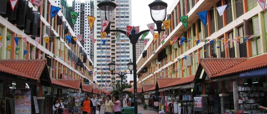 Toa Payoh vs Queenstown Which is better?