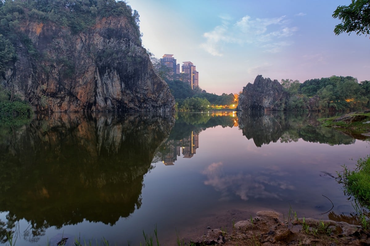 Guilin View is a 99-years leasehold development in District 23