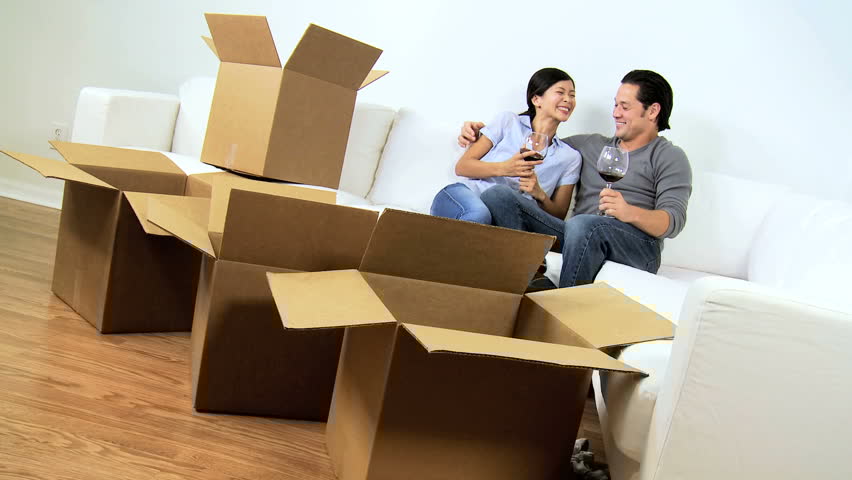young-singaporeans-renting