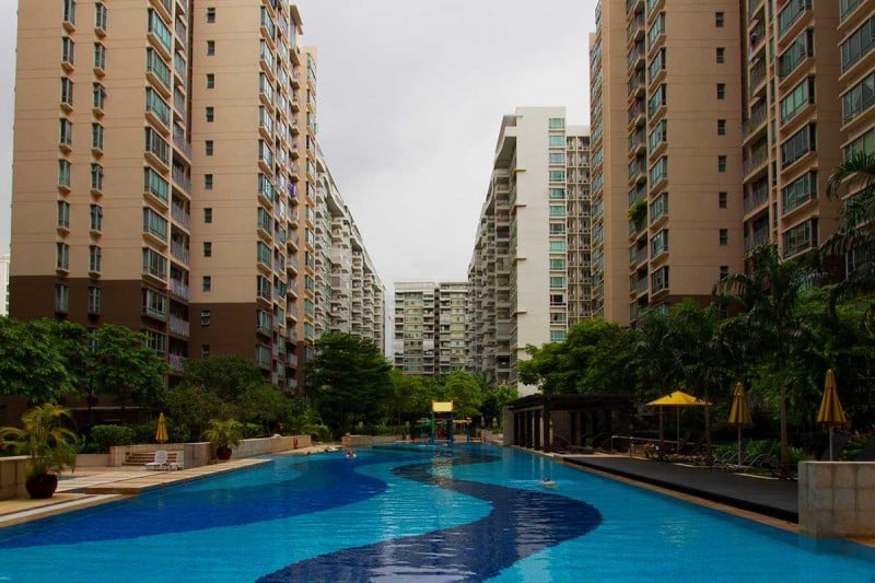 Lakeholmz is a 99-years leasehold development located at Corporation Road