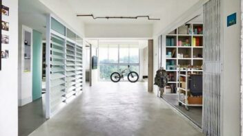 a jumbo hdb flat