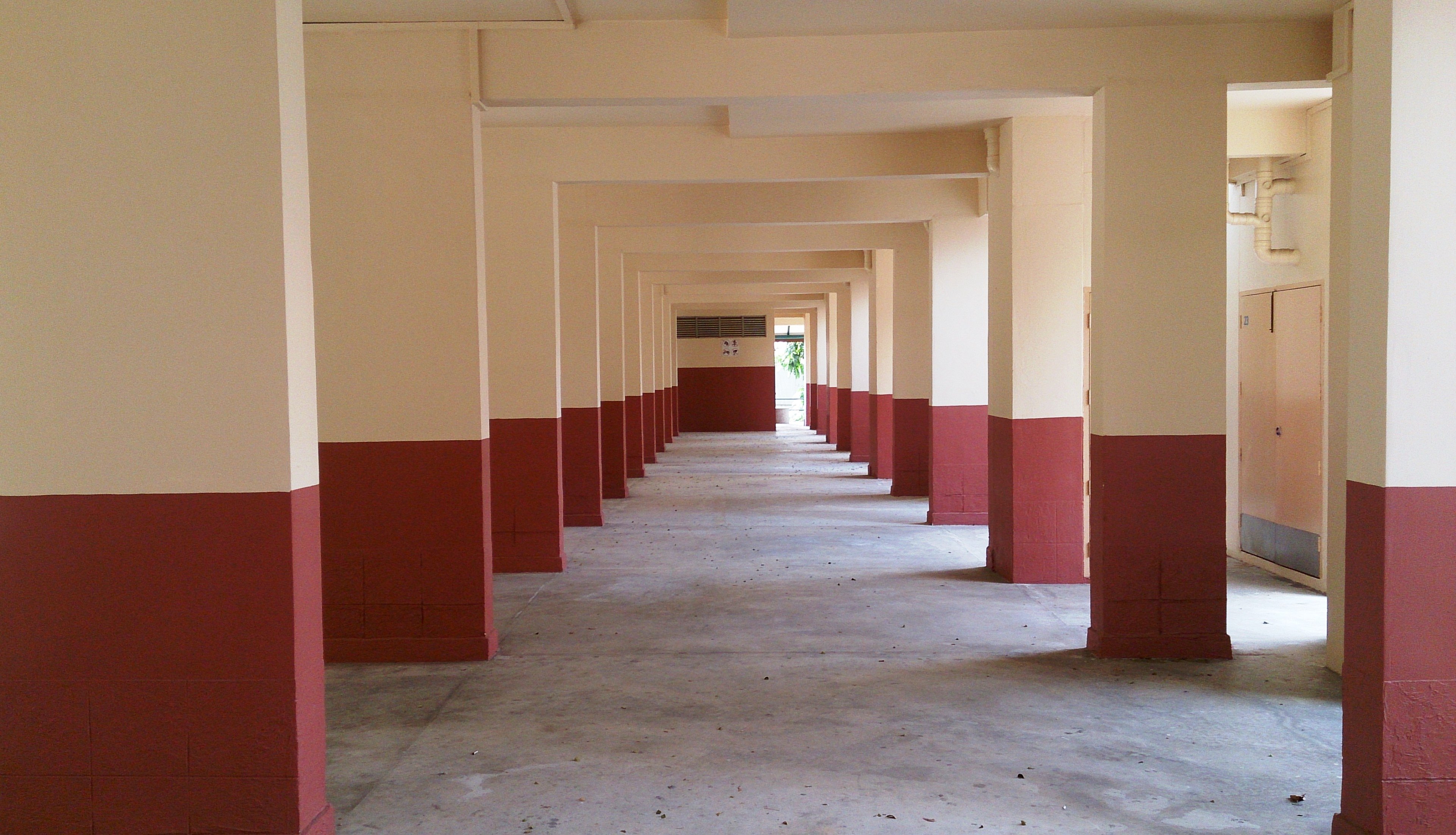 Void deck w mieszkaniu HDB
