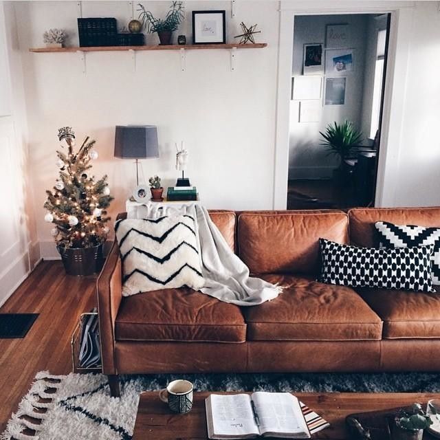 Sofa hipvan discount