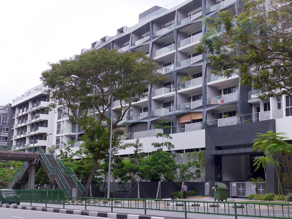 en bloc property prices rise