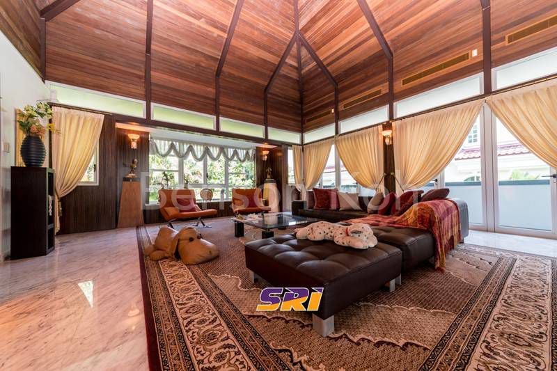 crazy rich asian home