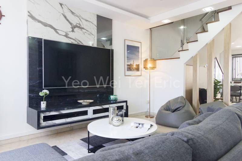 Executive maisonette Kim Keat living