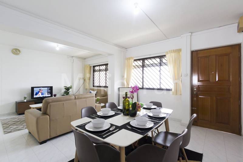 AHTC HDB for sale Hougang dining