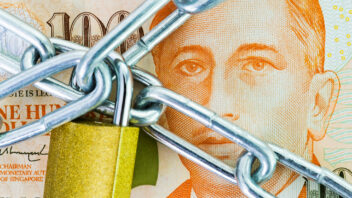 lock on money