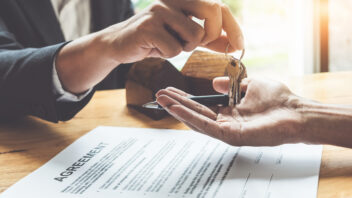 offer to purchase versus option to purchase