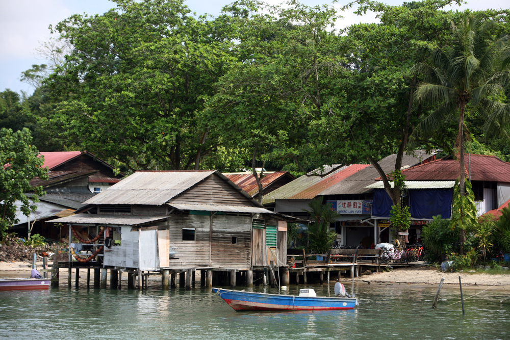 5 Factors that are Killing HDB's "Kampung Spirit"