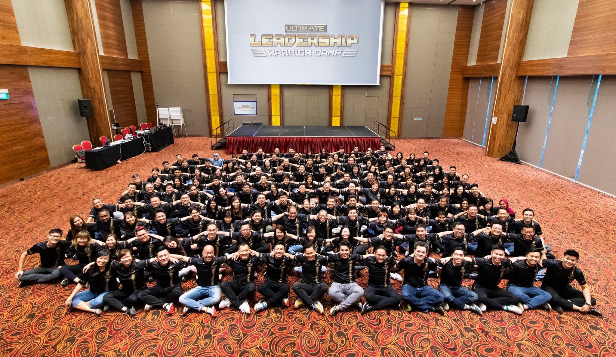 Kevin Lim training agents at ERA's 2019 Ultimate Leadership Warrior Camp