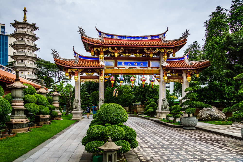 Lian Shan Shuang Lin Monastery in Toa Payoh