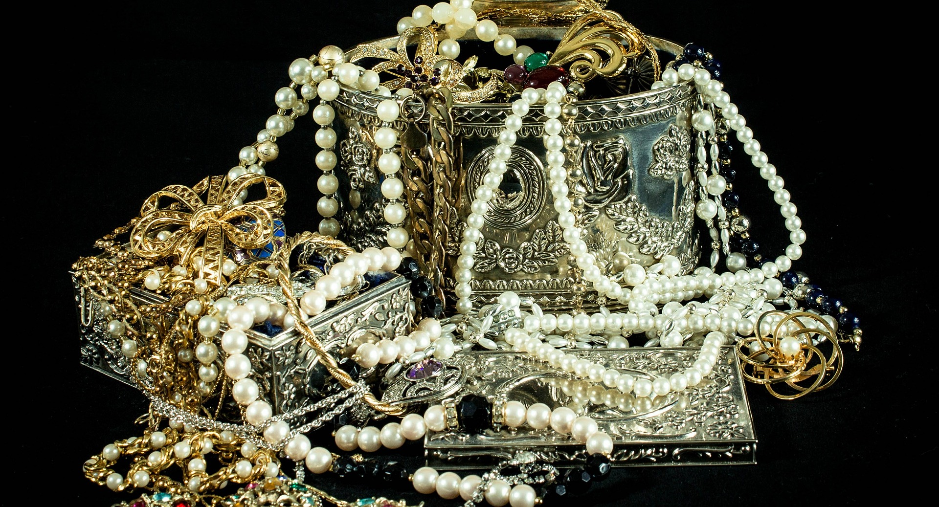 Image of jewellery