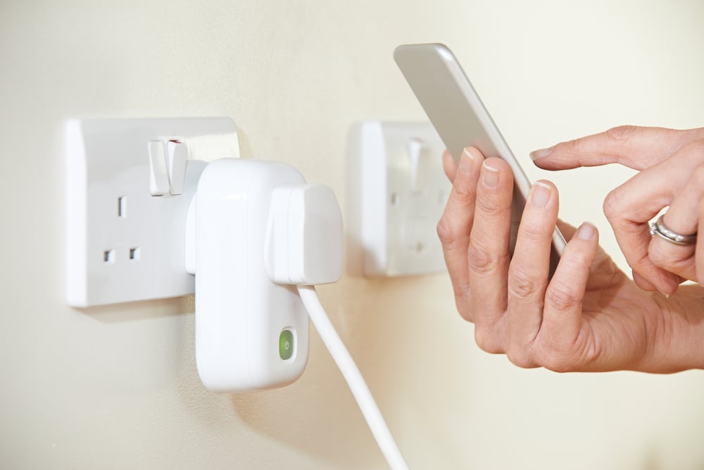 wifi-powered smart socket