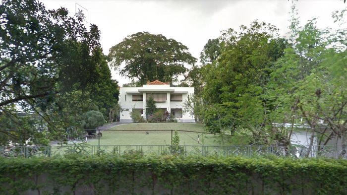 14 nassim road bungalow shun tak