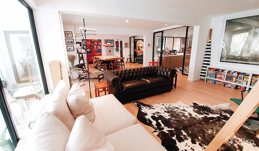 ang mo kio hdb jumbo flat living dining room