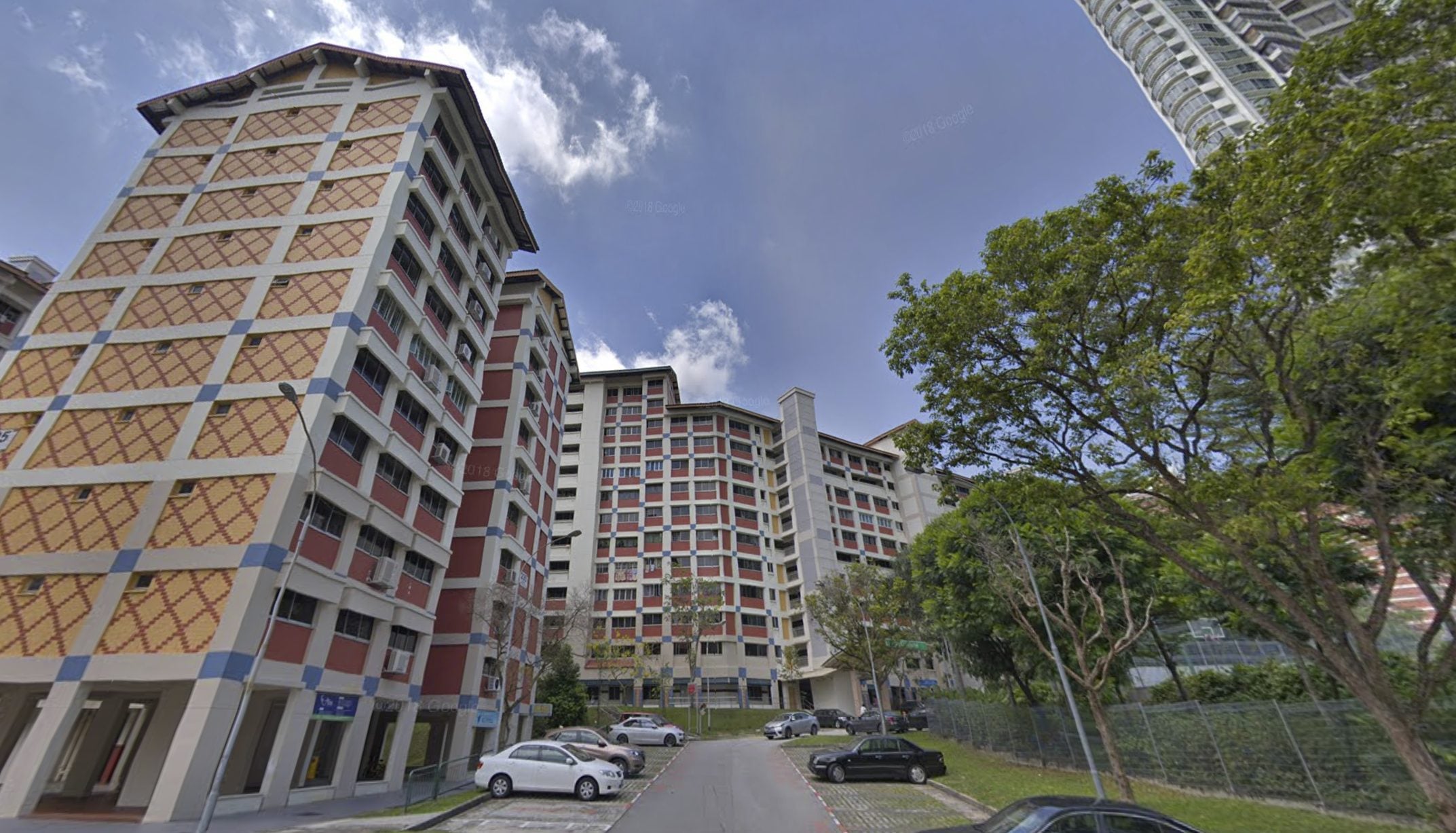 block 233 235 bishan street 22 hdb flats