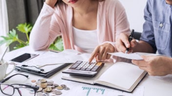 Couple stressed over cash over valuation