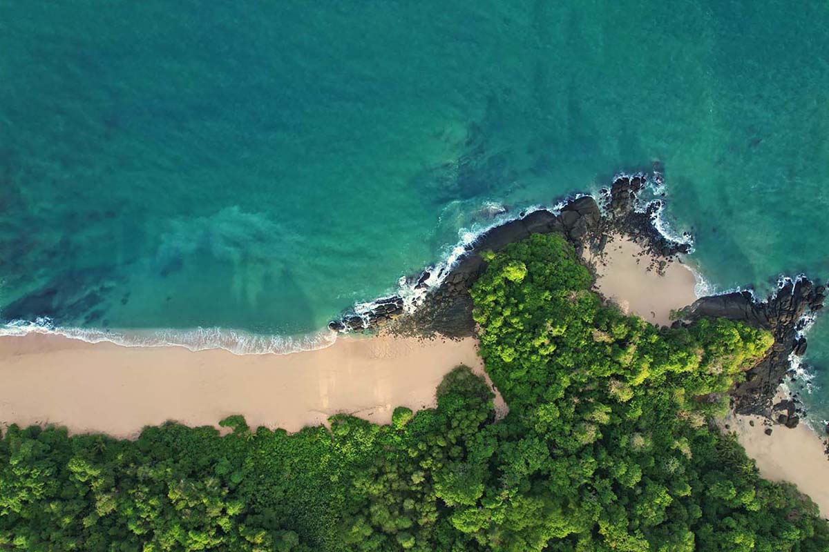 Islas Cayonetas drone pic