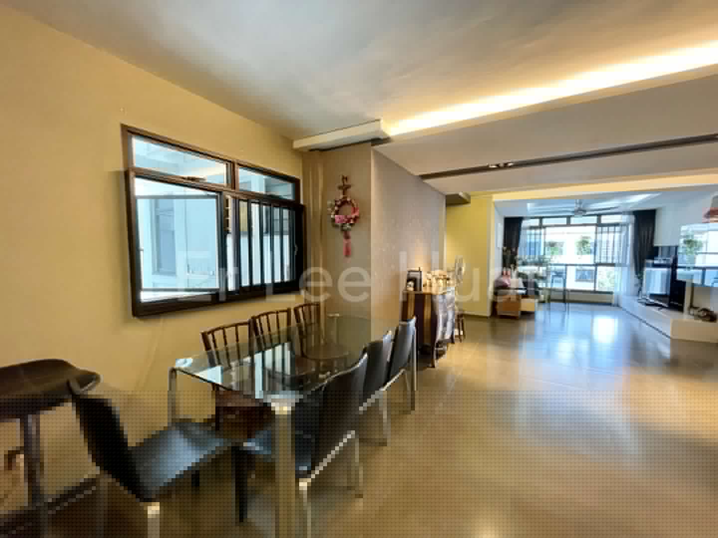 5 room unit at 272C Jurong West Street 24
