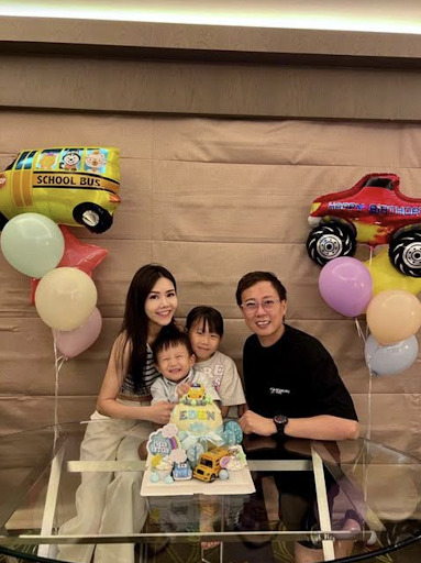 Eugene Lin and family