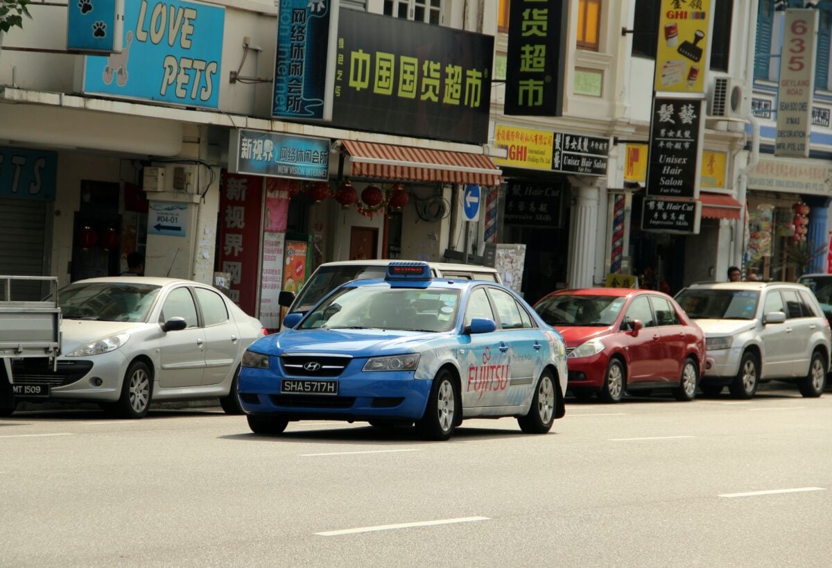 singapore taxi concert on Unsplash.