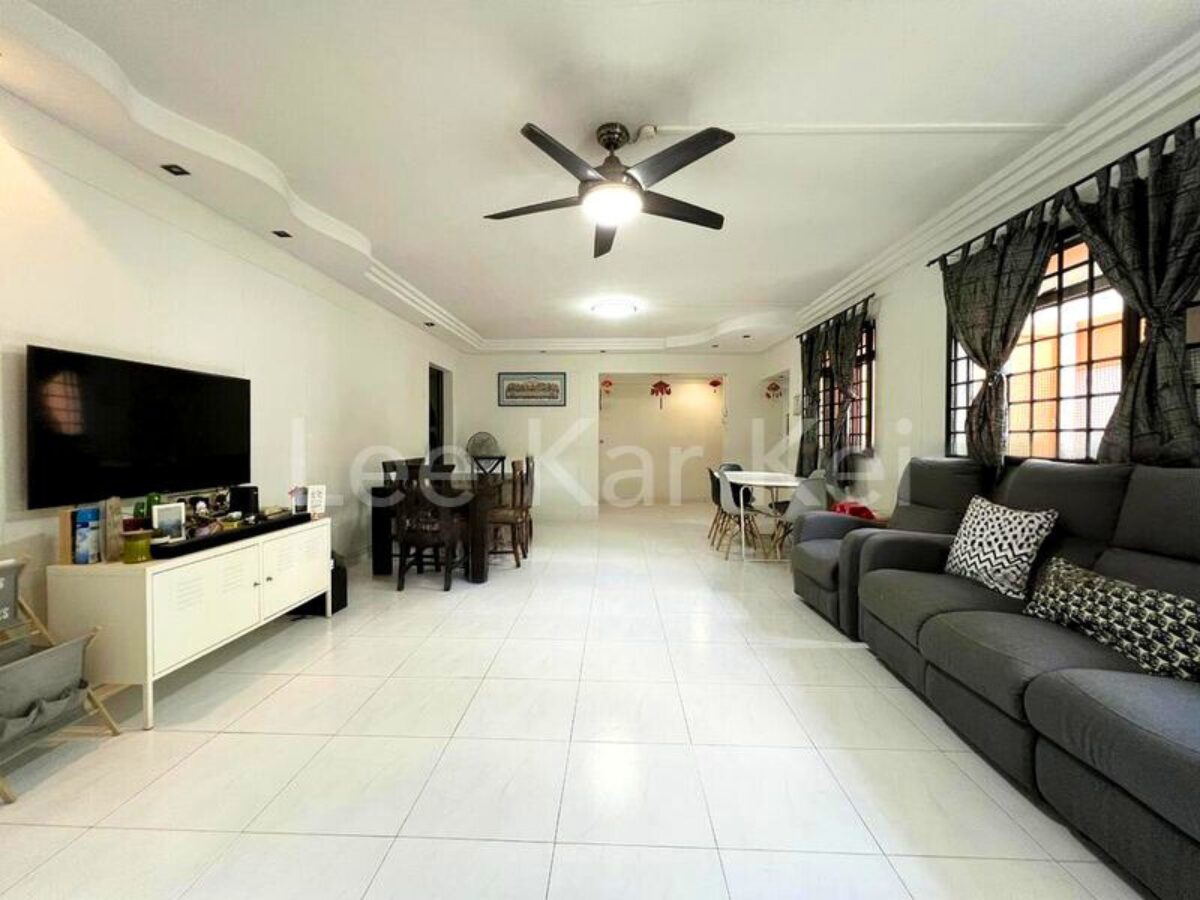 764 Jurong West Street 74 - Cheapest and largest HDB in Singapore