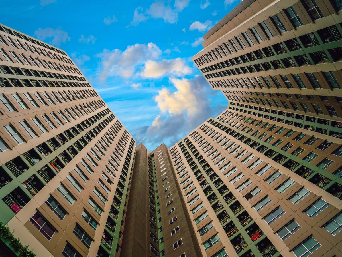 here-s-why-january-had-the-lowest-private-home-sales-in-15-years