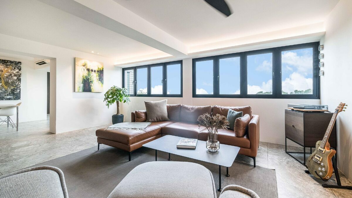 record S$1.38M jumbo flat in Marine Drive Gardens