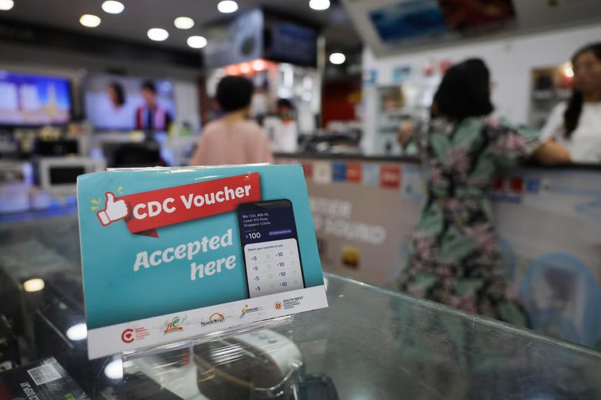Eligible Singaporean households will receive S$800 of CDC Vouchers in FY 2025