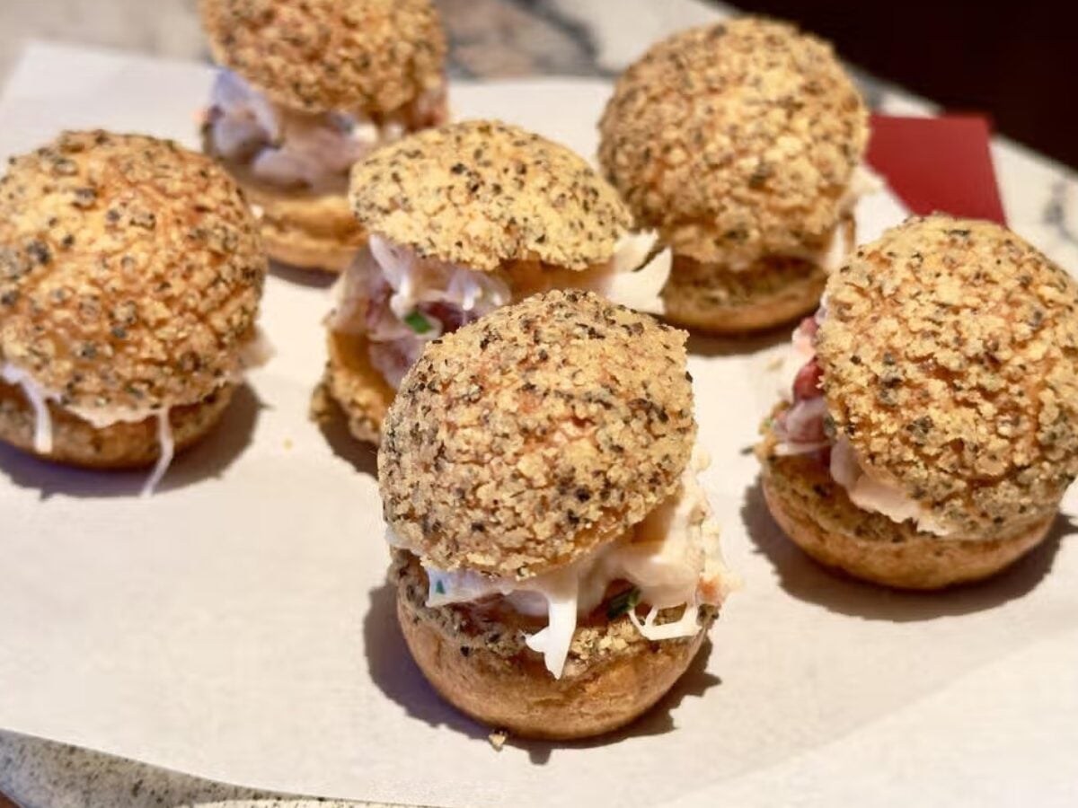 Canapes-Atipicio-Restaurant-Singapore
