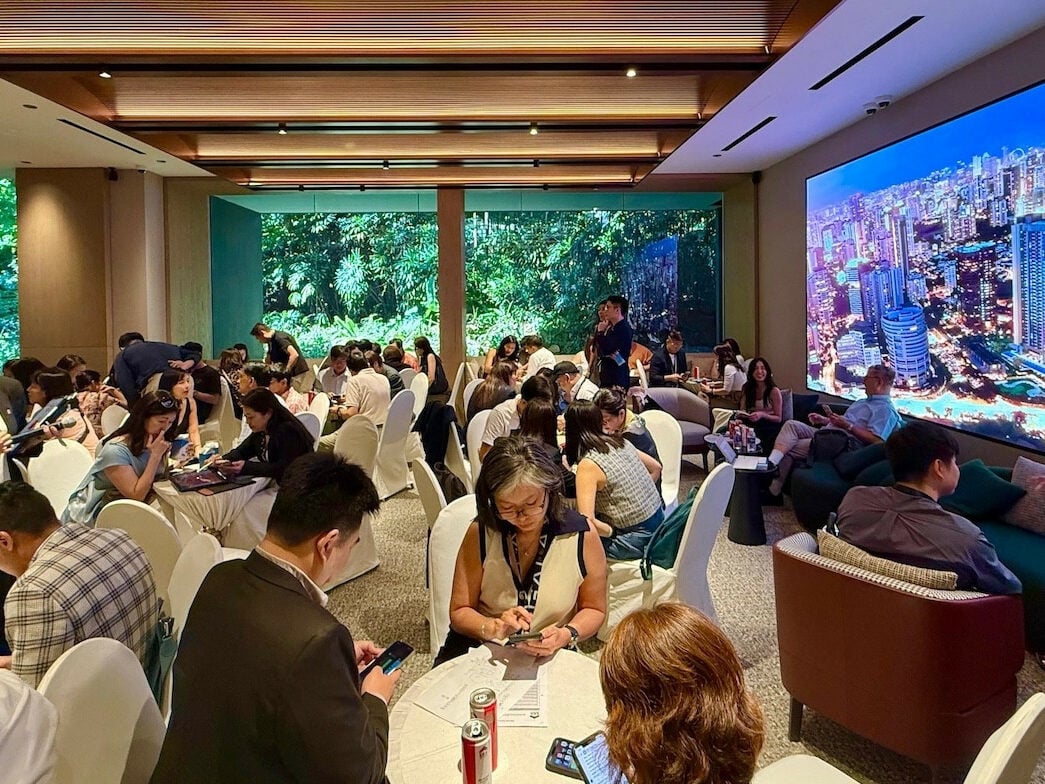 Over 300 CCR new launch models offered at UpperHouse and The Robertson Opus, priced round S,350 psf Over 300 CCR new launch models offered at UpperHouse and The Robertson Opus, priced round S,350 psf